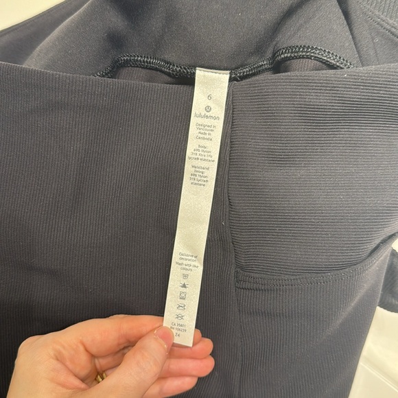 Lululemon Pencil Skirt - Picture 3 of 5